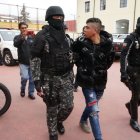 3. Aprehensión. Un motorizado fue aprehendido después de evadir los controles.