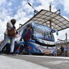 Feriado. Los pasajeros que busquen desplazarse al norte del país pueden embarcar en la terminal de Carcelén en el norte de Quito.