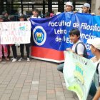 Protesta. La marcha partió desde la universidad hasta la plaza Grande.