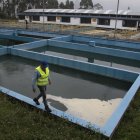 Inspección. Los técnicos a cargo de realizar los estudios para la ampliación de la planta llevan ya dos de los 15 meses asignados para esto.