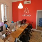 Plataforma.- La aplicación para alquiler temporal es usada por muchos turistas.