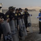 Se  financiará los gastos en pasajes y viáticos por comisión de servicio, alquiler de vehículos, carpas y bolsas de dormir para los agentes en las zonas en emergencia.