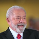 El presidente de Brasil, Luiz Inácio Lula da Silva, dcie que hay que invertir en eudcación y en salud,