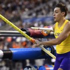 Armand Duplantis lidera el ranking mundial de salto con pértiga.