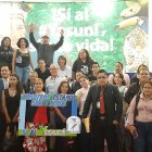 Actividad. Alumnos, organizadores y representantes de Yasunidos, en un acto en la Universidad de Guayaquil.