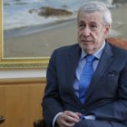 Fotografía de archivo en la que se registró al ministro de Relaciones Exteriores de Chile, Alberto Van Klaveren, durante una entrevista con