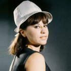 La cantante irrumpió en la escena musical casi a mediados de la década del 60, convirtiéndose en una cantante muy popular.