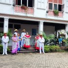 Una de las actuaciones recientes del Retrovador, en el Parque Histórico de Guayaquil.
