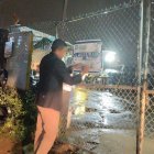 Hecho. Se colocó el sello de clausura en el sitio.