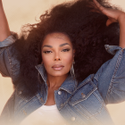 Imagen promocional de su tour "Together again"