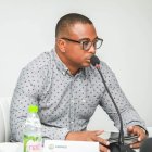 El Concejal se movilizaba en un vehículo blanco cuando fue atacado a bala, en pleno centro de Esmeraldas.