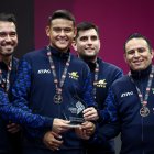 Alberto Miño (i), Emiliano Riofrío y Rodrigo Tapia fueron bronce.