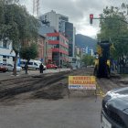 Problema. En la mañana y tarde, el tráfico se complica.