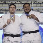 Freddy Figueroa (d) fue el mejor en la categoría +100 kg.