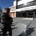 El 17 de junio se cumple un mes de la disolución de la Asamblea por decisión del presidente Guillermo Lasso. Permanece con resguardo policial y militar.