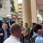 El presidente Lasso llegó con un gran resguardo policial y militar para un acto fugaz en el centro de la ciudad de Machala.