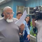 Cedric Lodge, de 55 años, tras ser acusado de robar restos de cuerpos humanos para su venta.