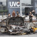 Dato. Casi un año después se sentenció a 10 años de cárcel a dos ciudadanos por la explosión de un coche bomba en los exteriores de un UVC