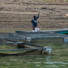 Vista general donde se observa el bajo nivel de agua en la presa Malpaso, el 19 de junio de 2023, en el municipio de Tecpatán, en Chiapas (México).