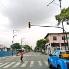 Hecho. Una de las intersecciones con el semáforo apagado.