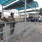 Custodia. El ingreso a la cárcel de mujeres en la ciudad de Guayaquil.