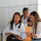 Isabel Vargas, presidenta de la UNE, ingresó los documentos para inscribirse para la campaña por el Yasuní.