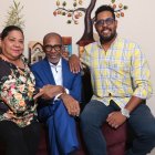 Lucho con su esposa Mary Claire y su hijo Luis Alberto.