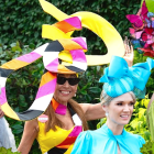 Los tocados y sombreros