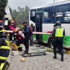 Atención. Personal de la Agencia Metropolitana de Tránsito acudió a la atención del siniestro.