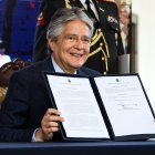 El presidente de la República, Guillermo Lasso, presentó en días pasados la propuesta legal para aliviar a deudores de créditos educativos.