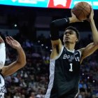La joven promesa de la NBA sigue anotando puntos en la Summer League.