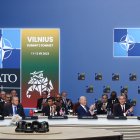 Los jefes de Gobierno de España, Turquía, Reino Unido, Estados Unidos, durante la primera sesión de la Cumbre de la OTAN en Lituania, este mamrtes 11 de julio.