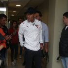 Jefferson Valverde firmó contrato por tres años con Liga de Quito. El volante pasó sin problemas los chequeos médicos.