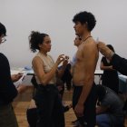 Alumnos participan en el taller de tatuajes impartidos por la mexicana Priscila Zamora, el 8 de julio de 2023, en la ciudad de Guadalajara, en Jalisco (México).