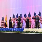 En Quito, embajador Michael J. Fitzpatrick fue anfitrión del presidente Guillermo Lasso, el canciller Gustavo Manrique, además de otras autoridades del Gobierno ecuatoriano, miembros de las Fuerzas Armadas, Fuerzas Policiales, cuerpo diplomático, representantes de la sociedad civil, el sector privado y ONG.