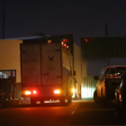 Los exteriores del colegio durante la noche del sábado 15 de julio.