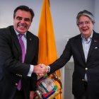 Guillermo Lasso conversó con Margaritis Schinas, vicepresidente de la Comisión Europea.