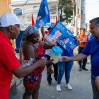 Galo Cabanilla (d), candidato a la Asamblea, registra más de cuatro procesos judiciales.