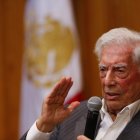 Lanzamiento. El conocido escritor hispanoperuano, Mario Vargas Llosa.