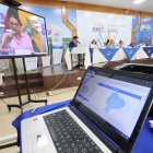 Autoridades del Consejo Nacional Electoral en una actividad realizada en Guayaquil.