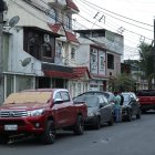 Personal de Criminalística estuvo por más de dos horas en el domicilio allanado recolectando evidencias