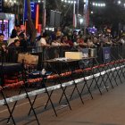 Fotografía que muestra los preparativos para cocinar el "asadito" mas largo del mundo.