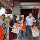 Norman Campoverde (c), es candidato a asambleísta por el distrito 4 de Guayas respaldado por el Partido Centro Democrático