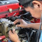 Limpie de manera permanente el cuerpo de aceleración y evite molestias.