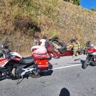 Al lugar del siniestro de tránsito acudió personal del Cuerpo de Bomberos de Quito.