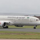 Aeropuerto.- Una de las naves de la aerolínea saudí Saudia Airlines.