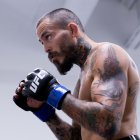 Marlon "Chito" Vera, pese a que su primer rival de este 19 de agosto fue dado de baja, nunca dejó de entrenar.