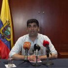 El exvicepresidente de la República Otto Sonnenholzner, dio una rueda de prensa en la ciudad de Guayaquil.
