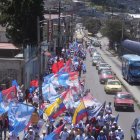 A falta de una semana para que concluya la campaña electoral los candidatos intensifican sus recorridos.
