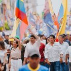 La mayoría de las encuestas ubican a Otto en segunda vuelta.